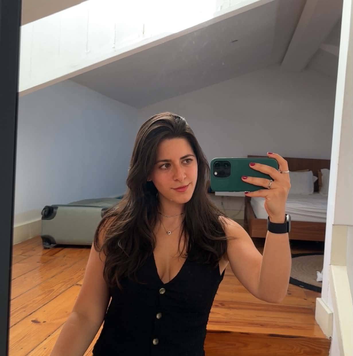 Portrait de Kenza Benharbit